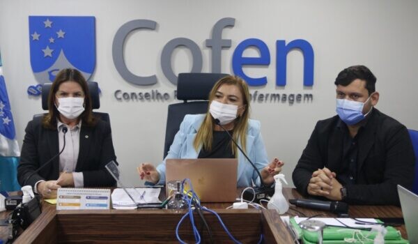 parlamentares-se-reunem-no-cofen-para-articular-aplicacao-do-piso-salarial