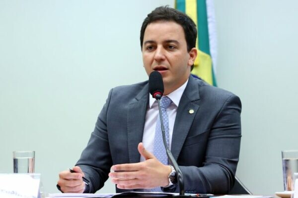 proposta-preve-jornada-de-30-horas-semanais-para-a-enfermagem